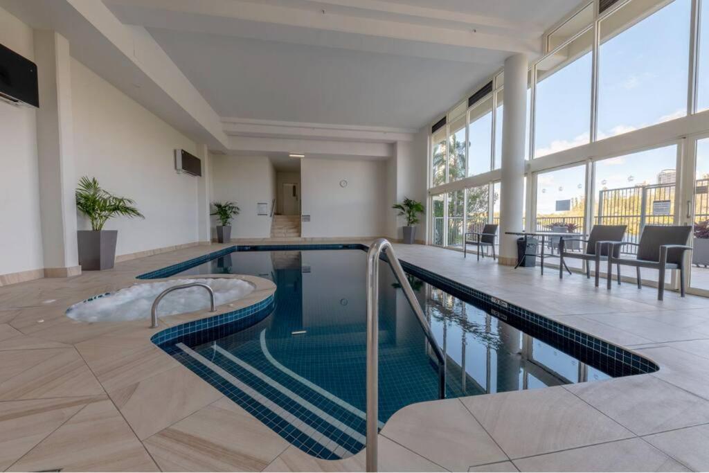 Contessa Queen Apartment
